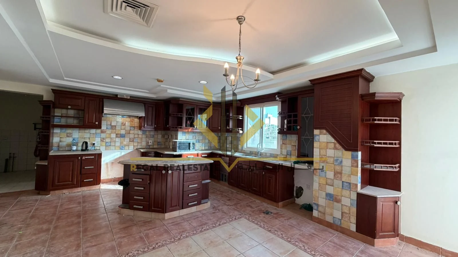 Experience spacious and elegant family living in this unfurnished villa