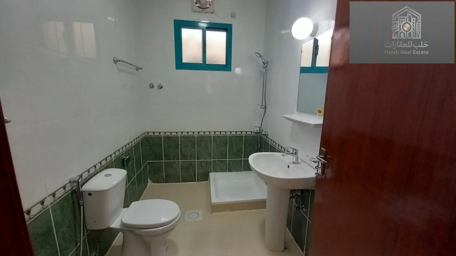 2-Bedroom Apartment for Rent in Umm Ghuwailina | Balcony + A/C Included