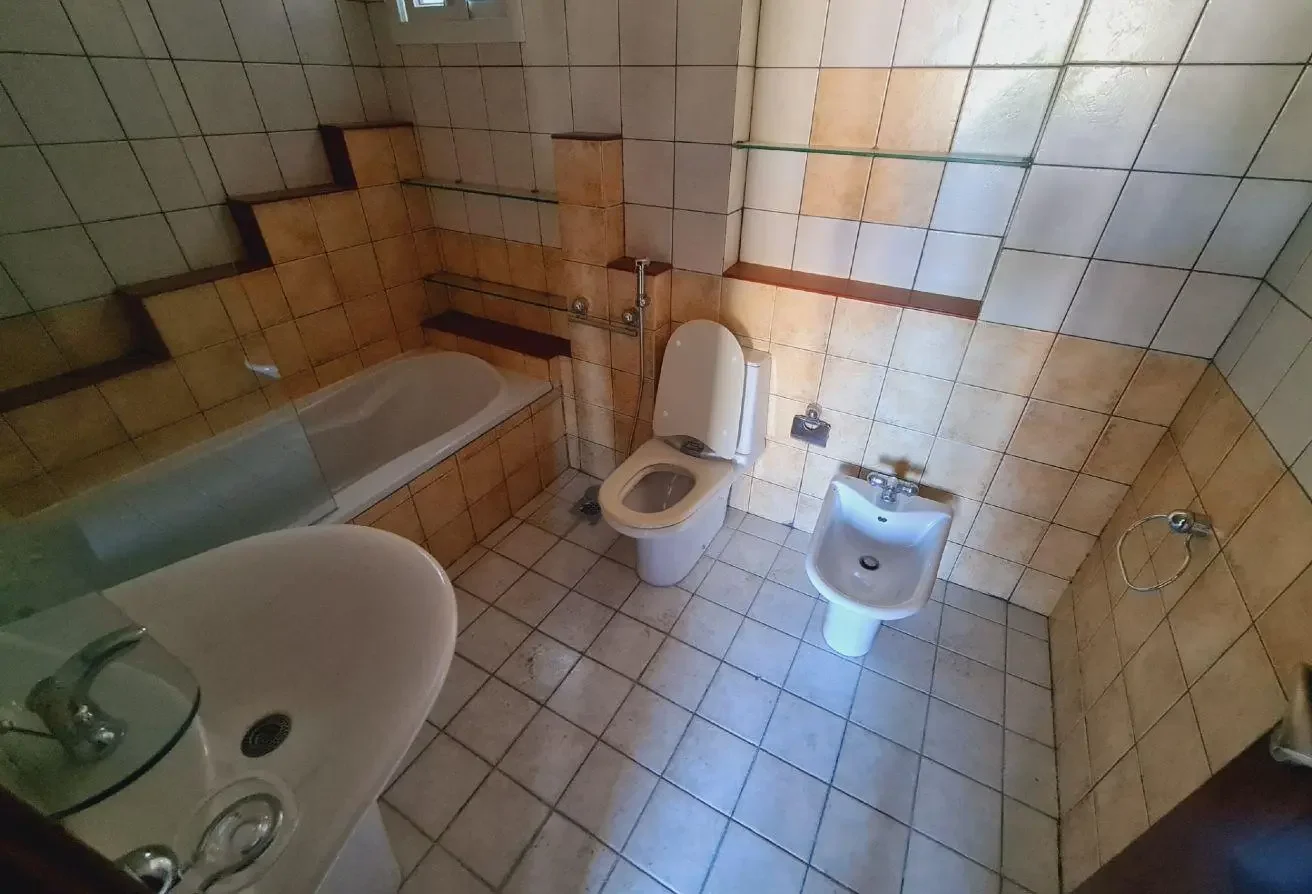 5 Bed | 5 Bath | QAR 18K | Lagoon | Garden | AC