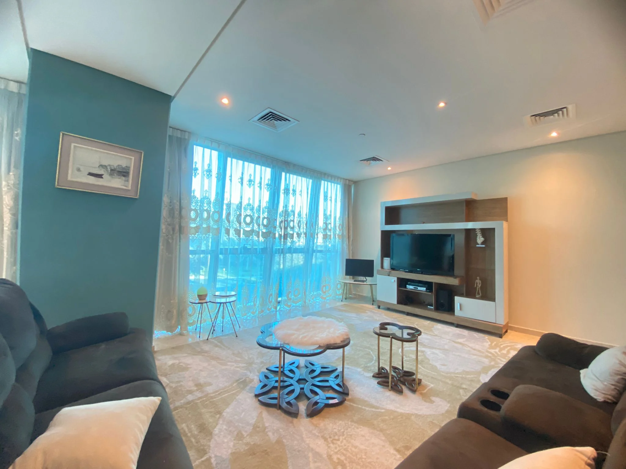 LARGE FURNISHED 3BHK APARTMENT + ALL FACILITIES