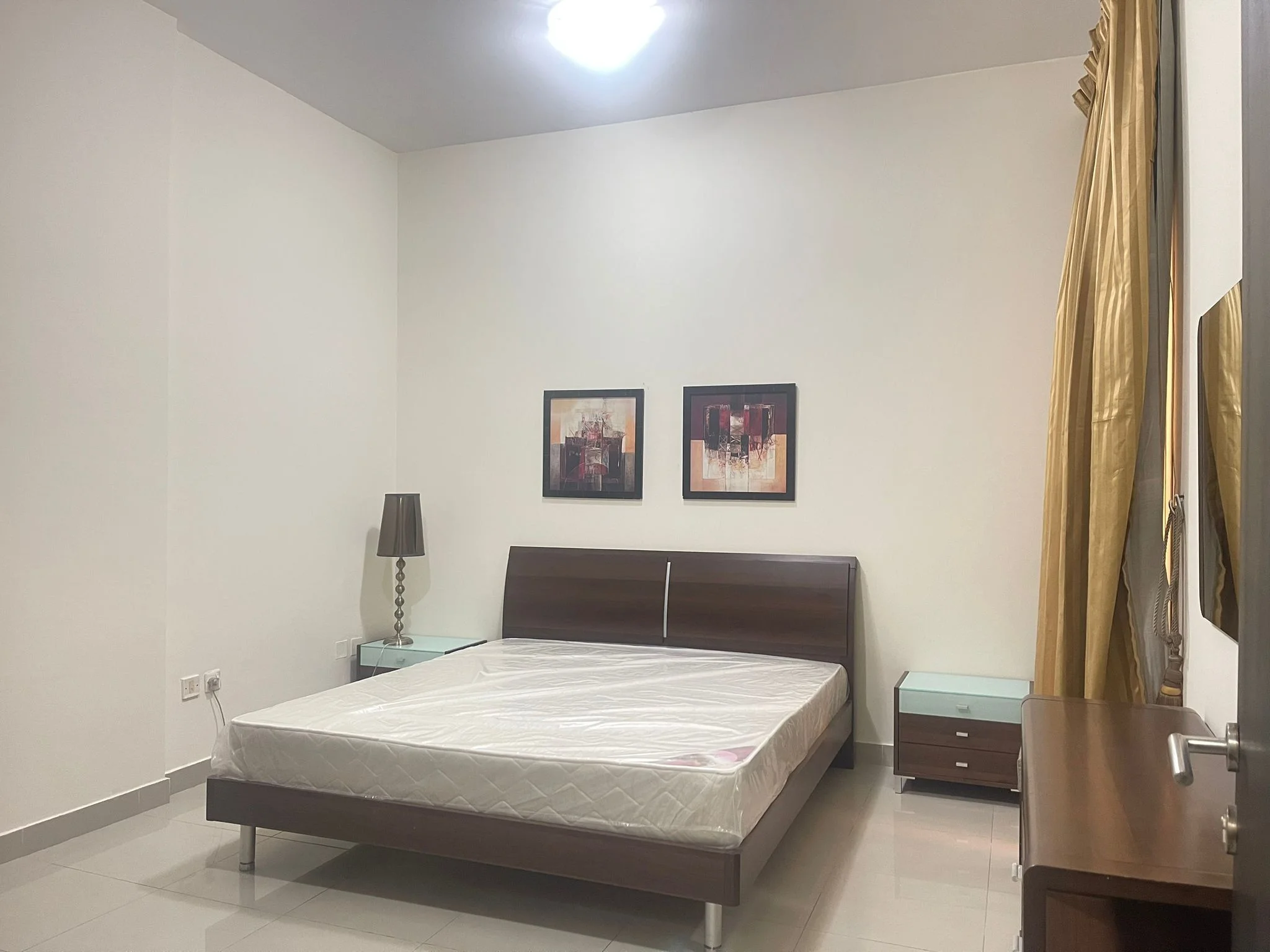 FURNISHED 2BHK APT WITH FACILITIES