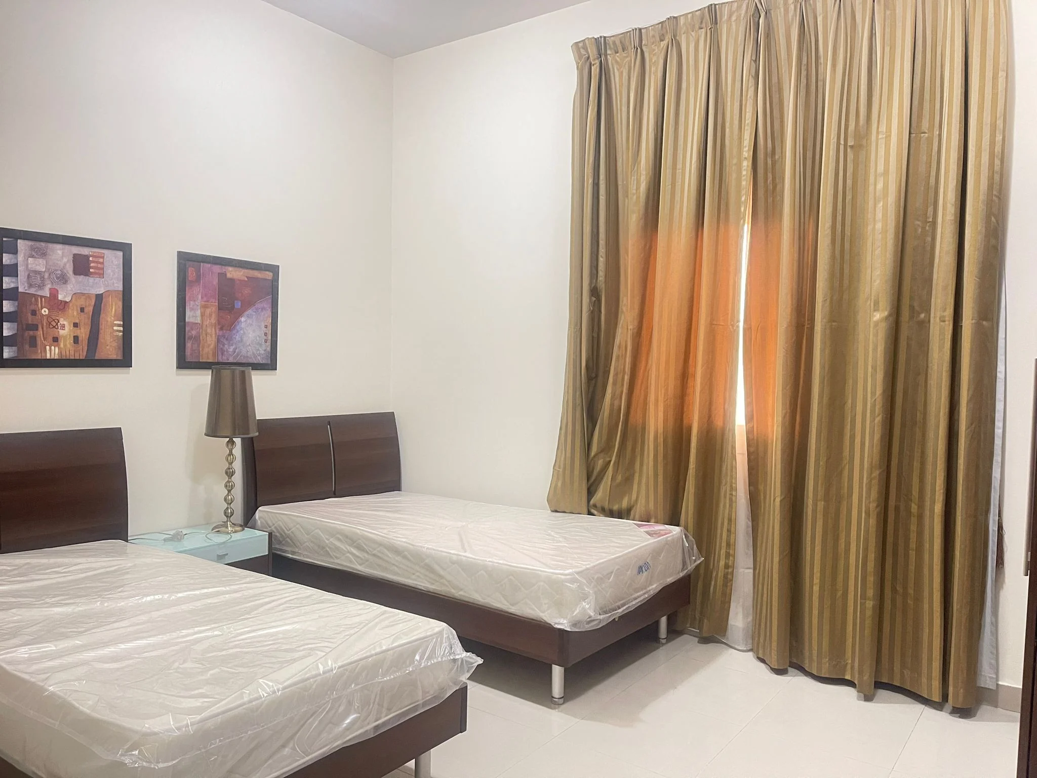 FURNISHED 2BHK APT WITH FACILITIES
