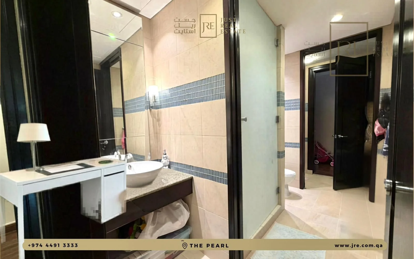 Spacious 4-Bedroom Apartment + Maid's Room in The Pearl | Semi-Furnished