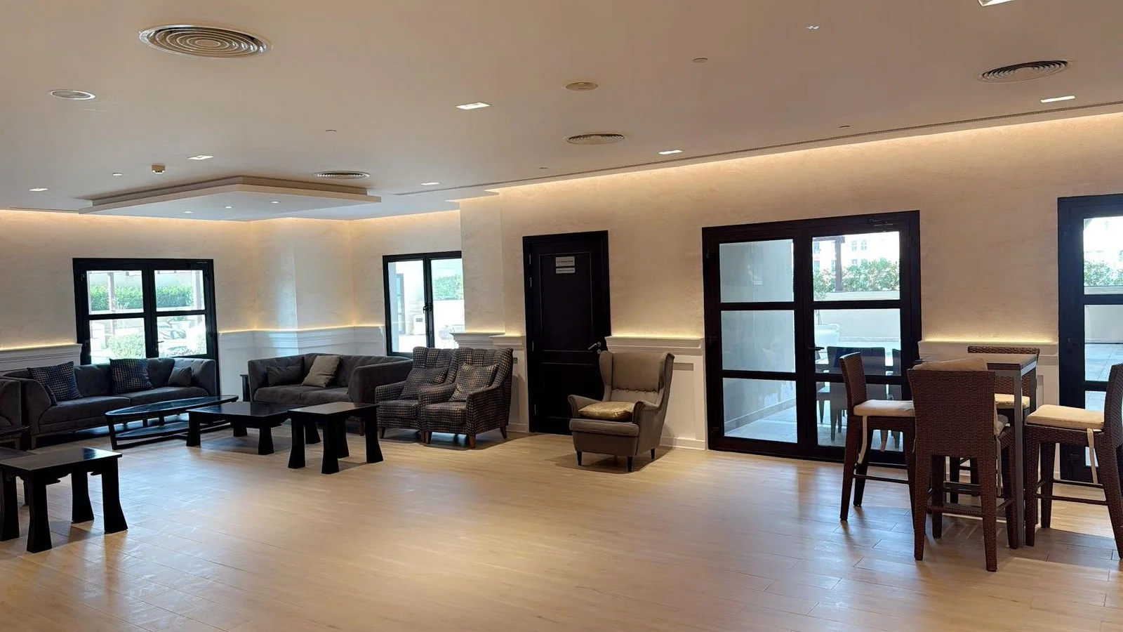 Spacious Semi-Furnished Studio - in the Pearl