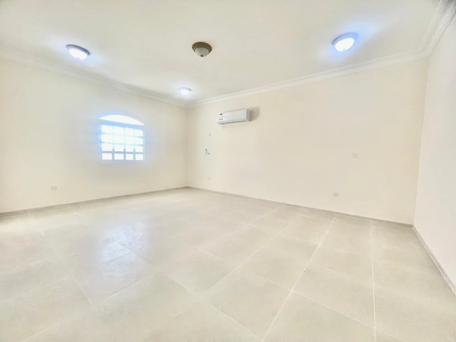 SPACIOUS UF 5BR STANDALONE VILLA FOR FAMILY