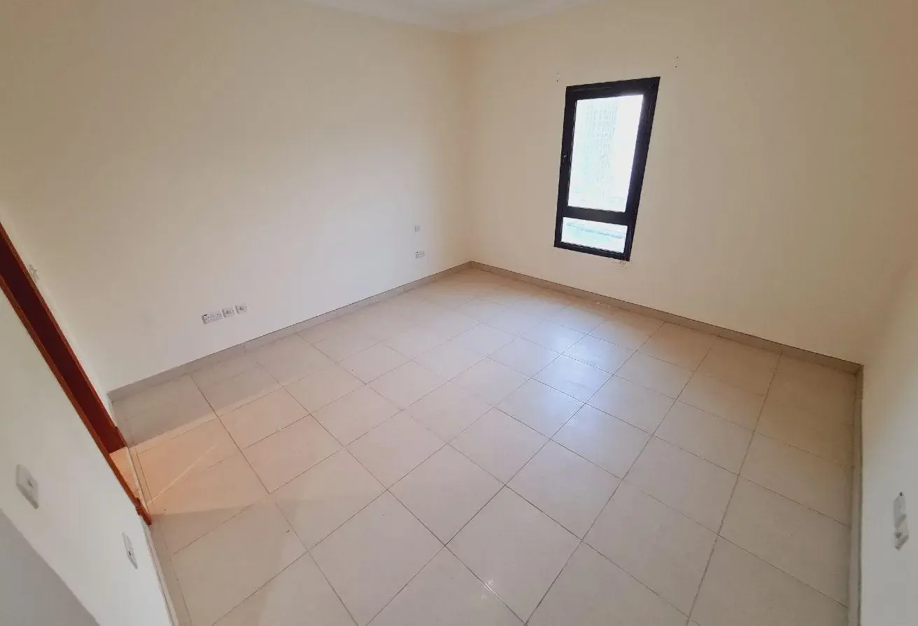 1 Bed | Semi furnished | Sea view | 7000 | Porto