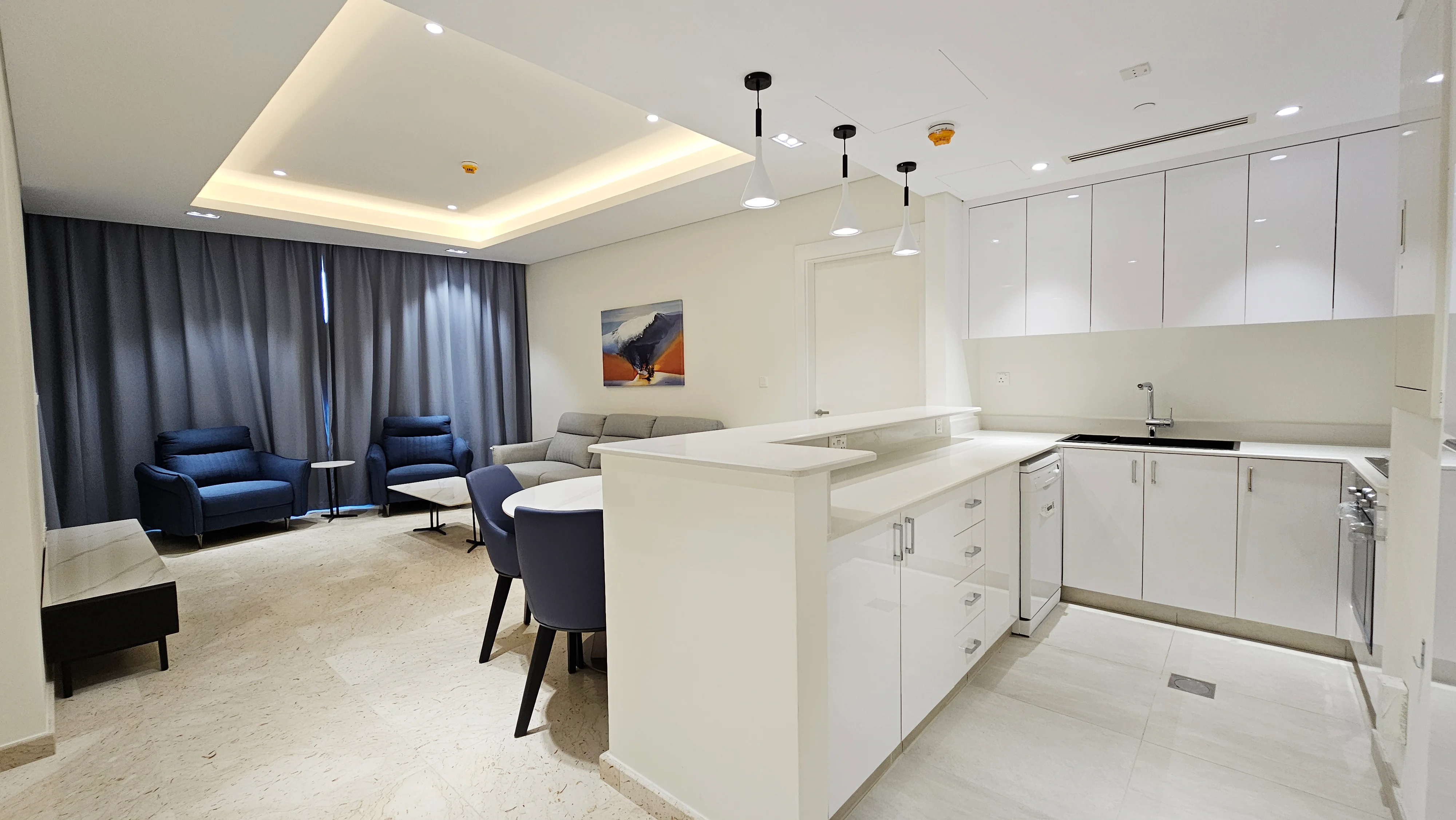 2 BHK Apartment in Lusail Marina INC BiLLs