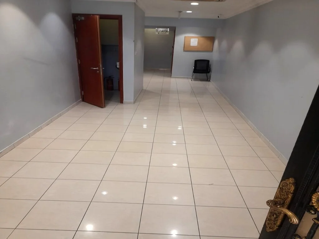 SPACIOUS UNFURNISHED 2BHK APARTMENT