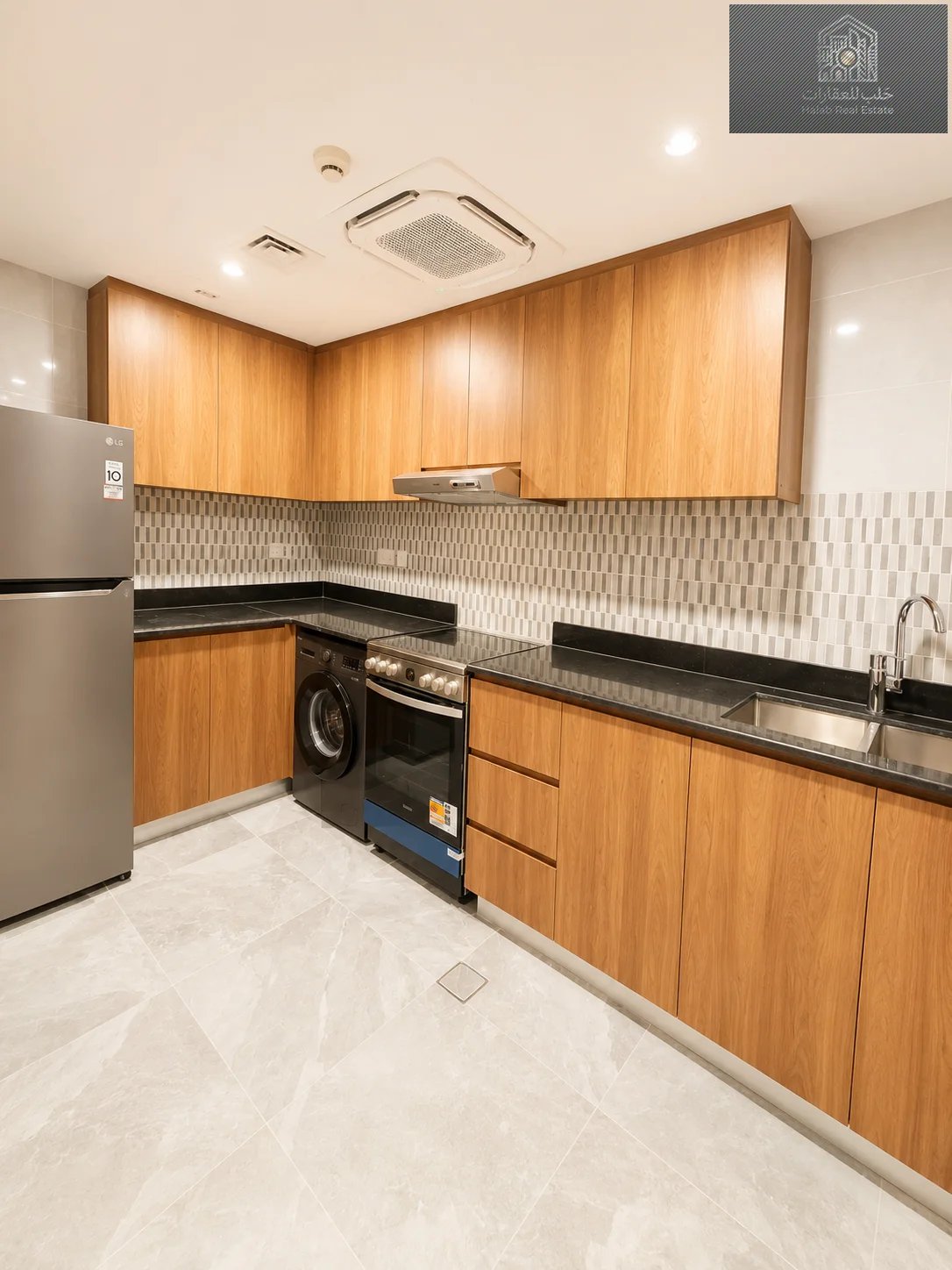 Brand new 2 bedroom apartment with maid room in Al Khair Tower, Corniche