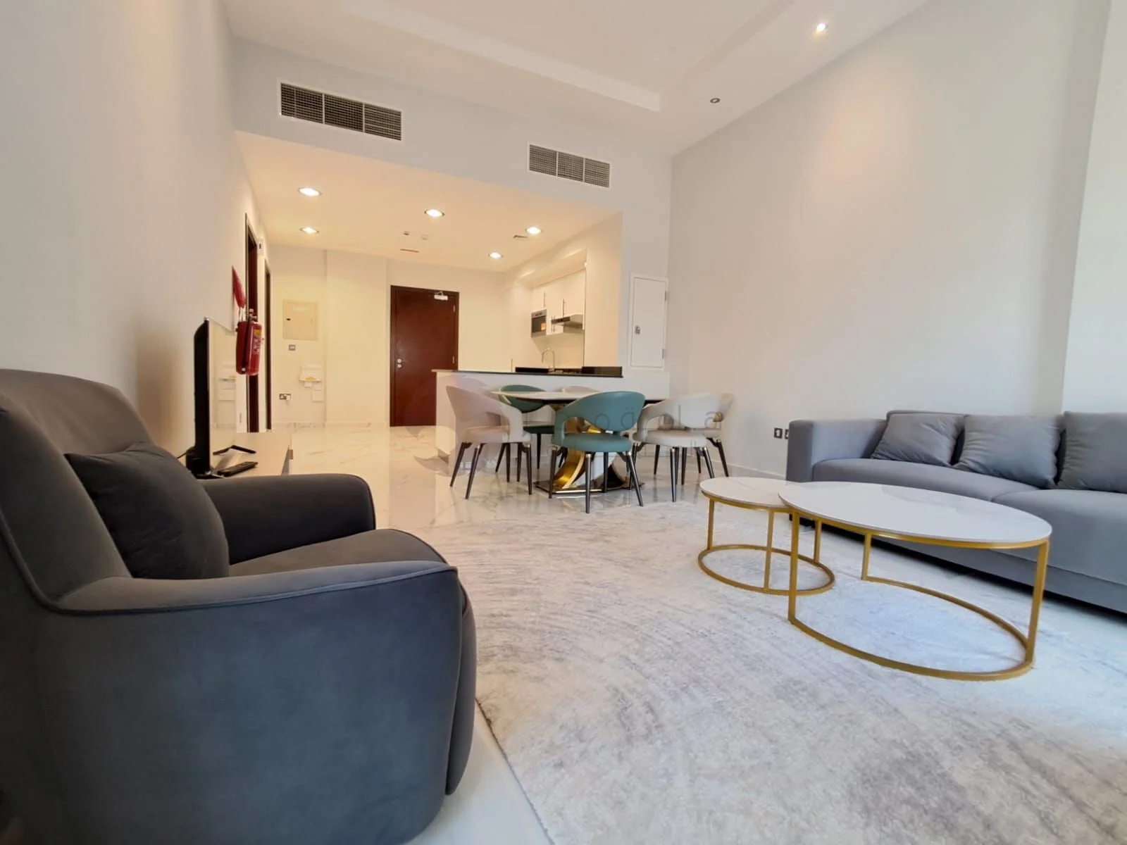 Fully Furnished 1-BR Apartment | The Pearl - view 1