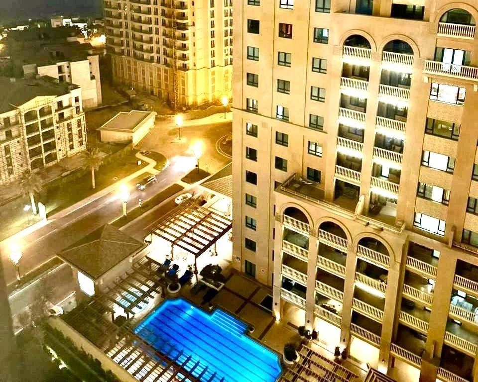 FULLY FURNISHED 1BHK APT | FULL AMENITIES |