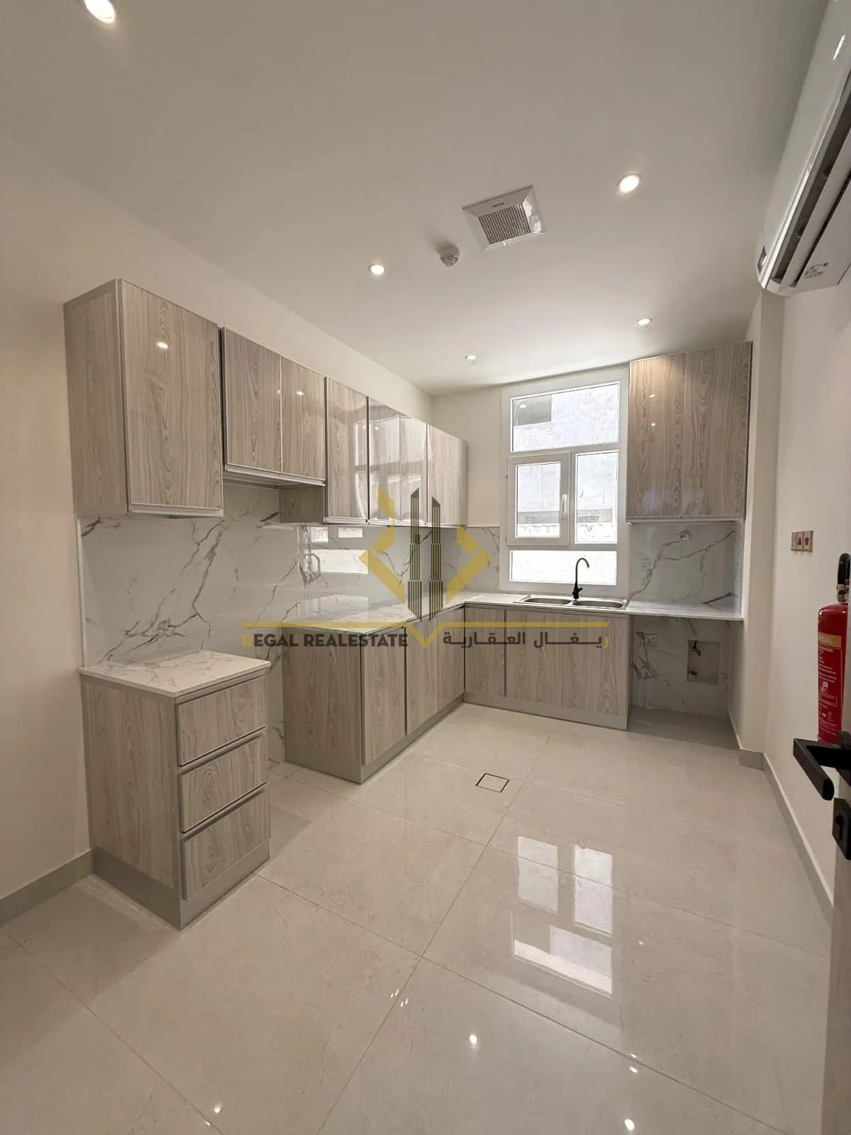 Brand new 2 bhk in fraij kulaib for only 6000 QAR