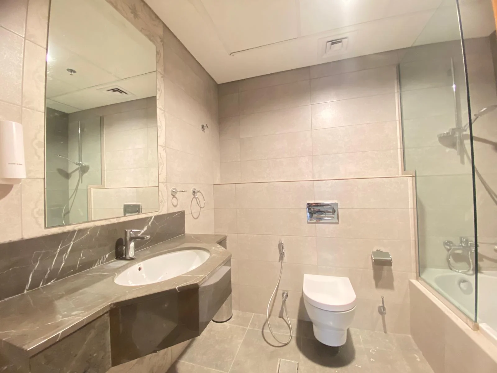 SEA VIEW FURNISHED 3+1BR APT W/BALCONY+BILLS