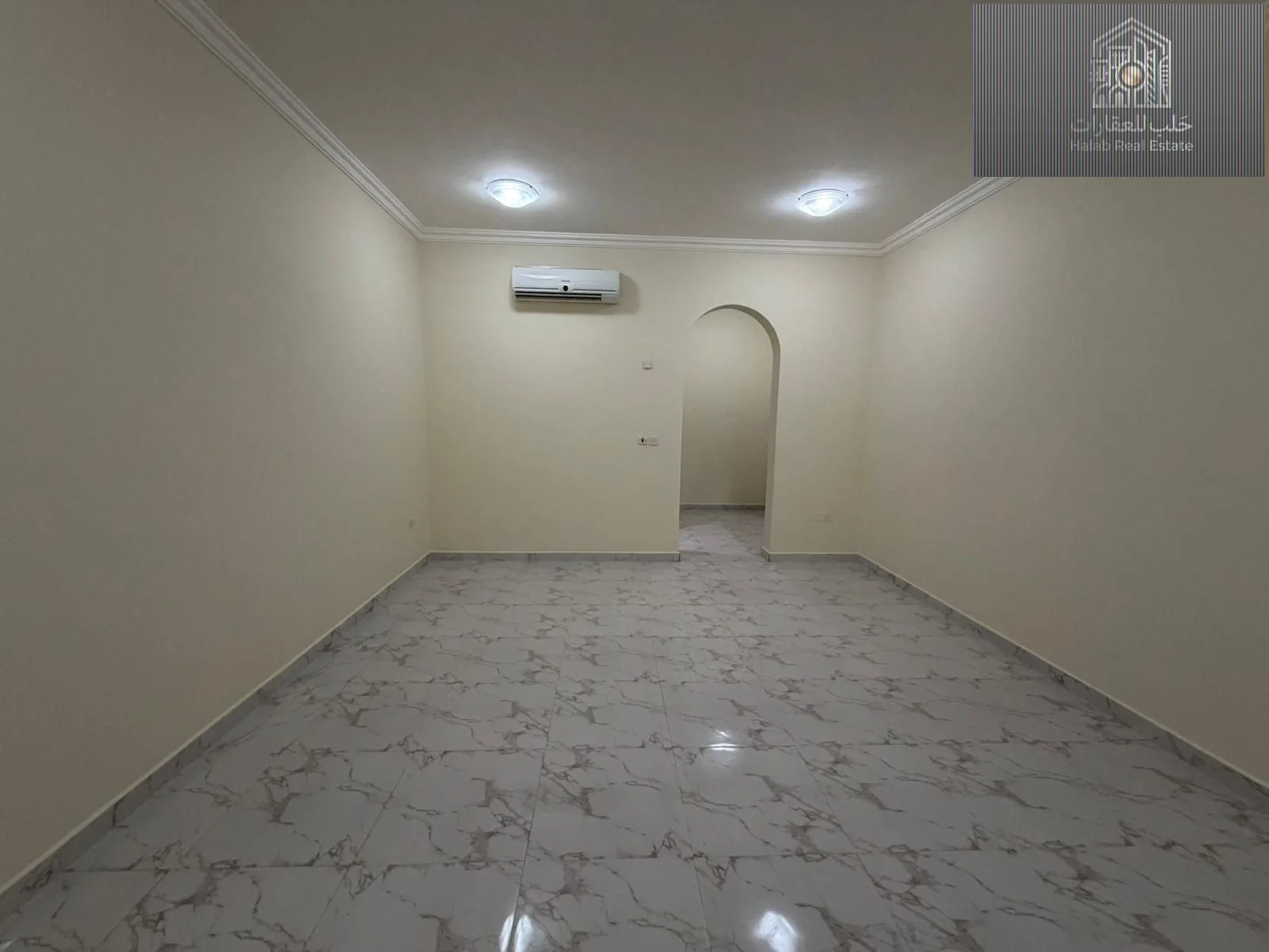 Spacious 6-Bedroom Villa for Rent in Umm Salal Ali | Large Yard