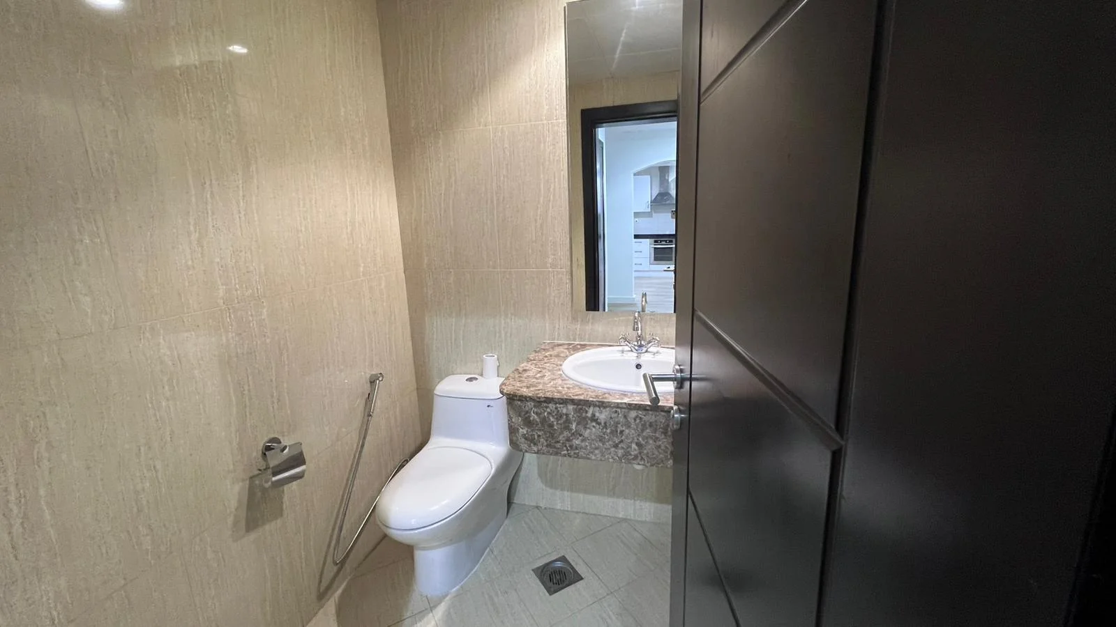 fully furnished 1BHK in Porto arbia for only 7750