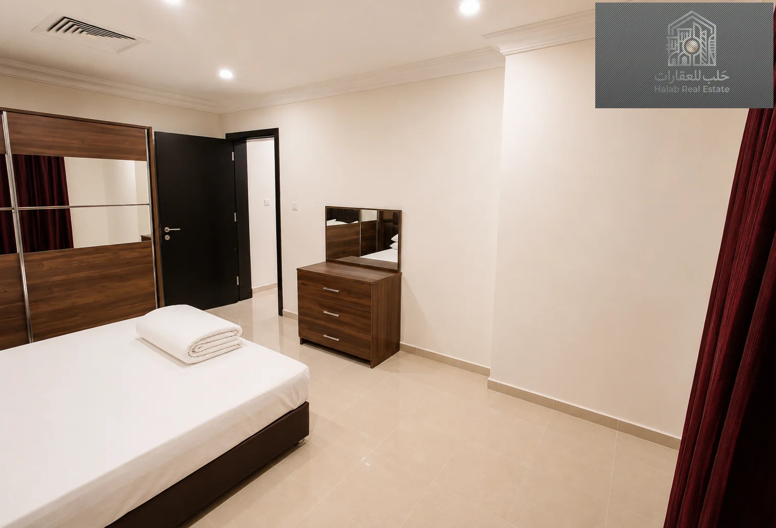 Spacious 2 Bedroom Fully Furnished Apartment in Al Khair Tower, Corniche
