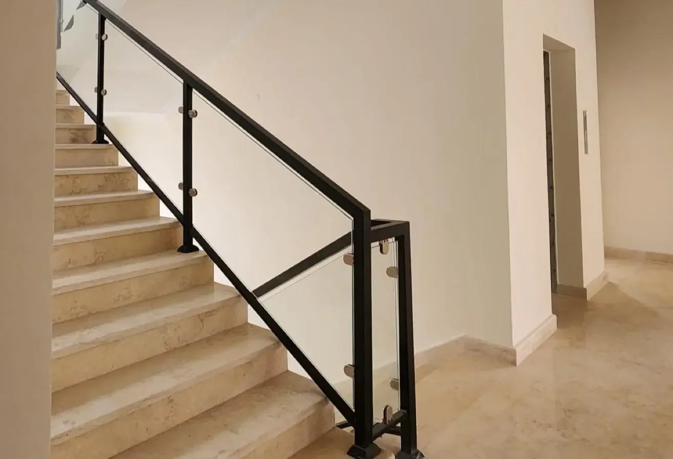 Brand New Modern Villa| 09 Master Beds +Outhouse