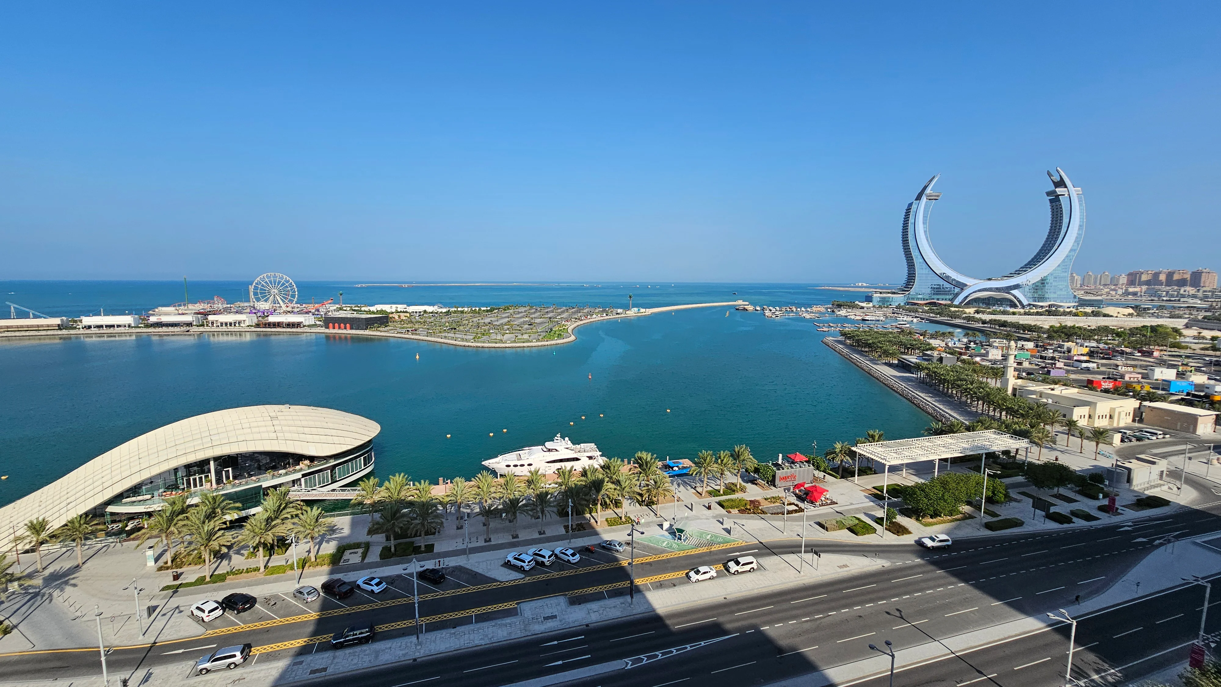 2 BHK Apartment in Lusail Marina INC BiLLs