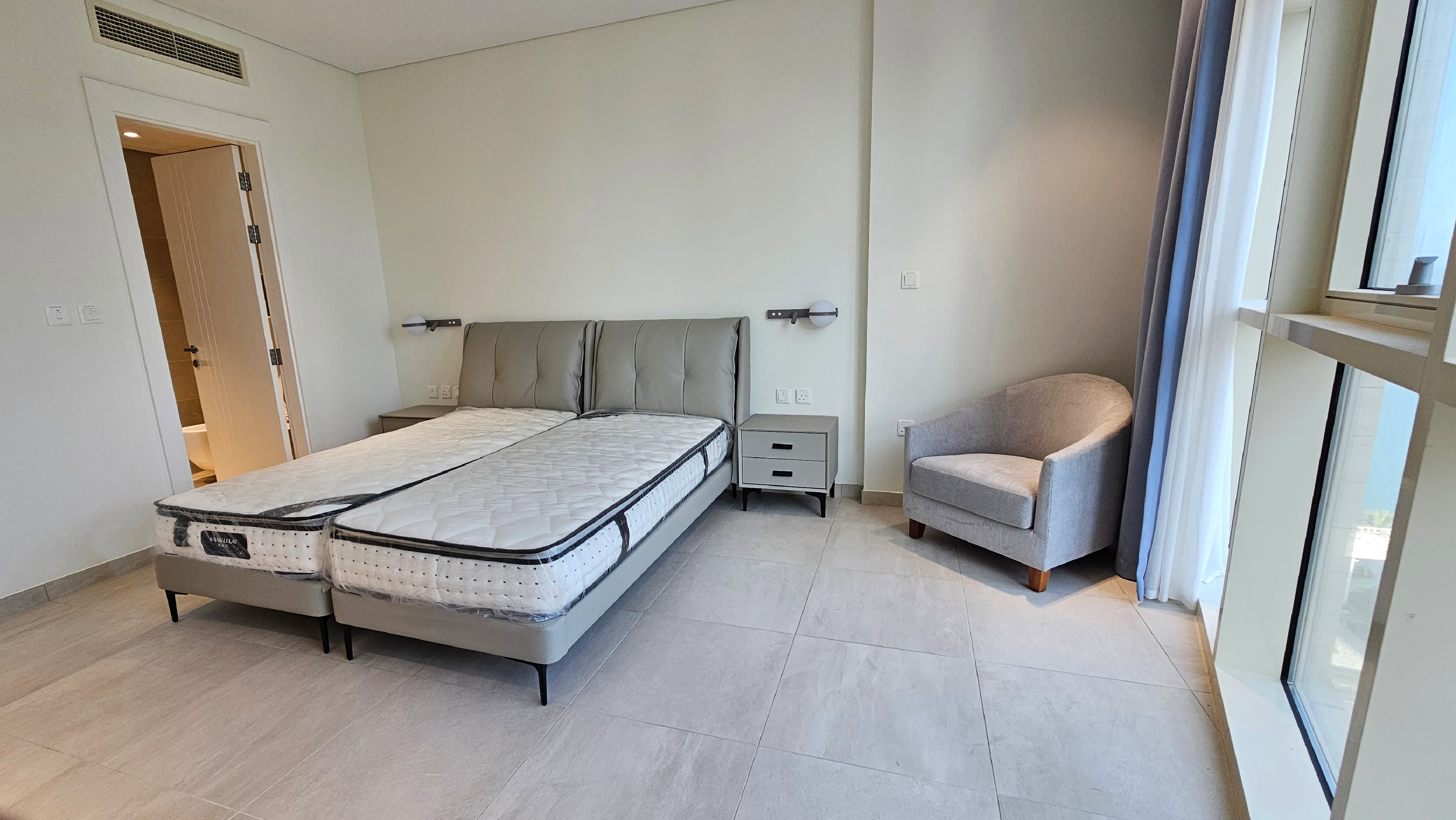 2 BHK Apartment in Lusail Marina INC BiLLs