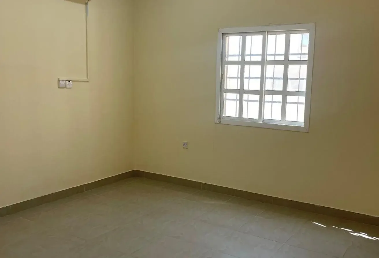 Big Standalone Villa| 06 Bedrooms| Al Khor