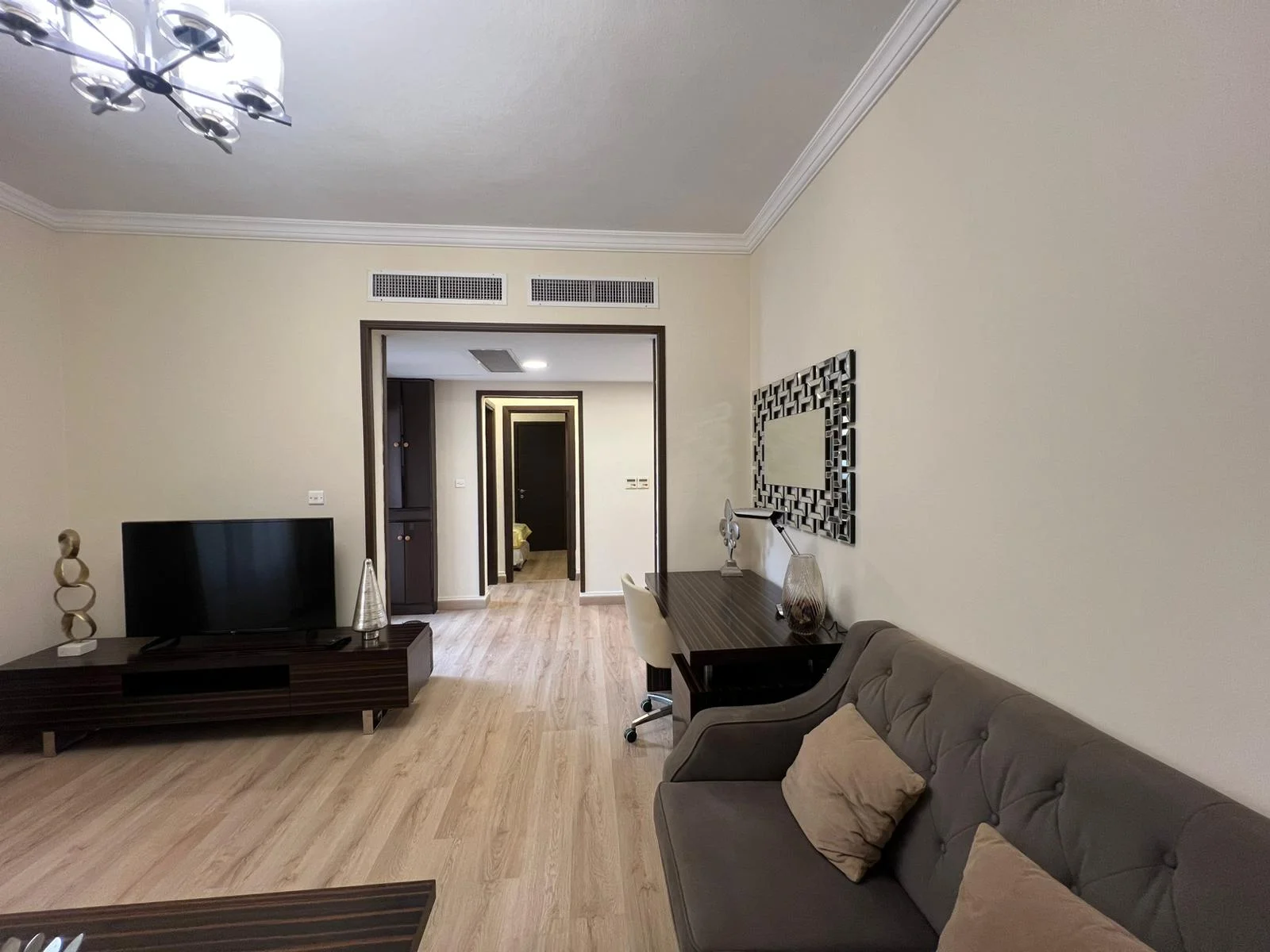 Luxury 4BHK Fully Furnished Villa in a Compound – Ain Khaled
