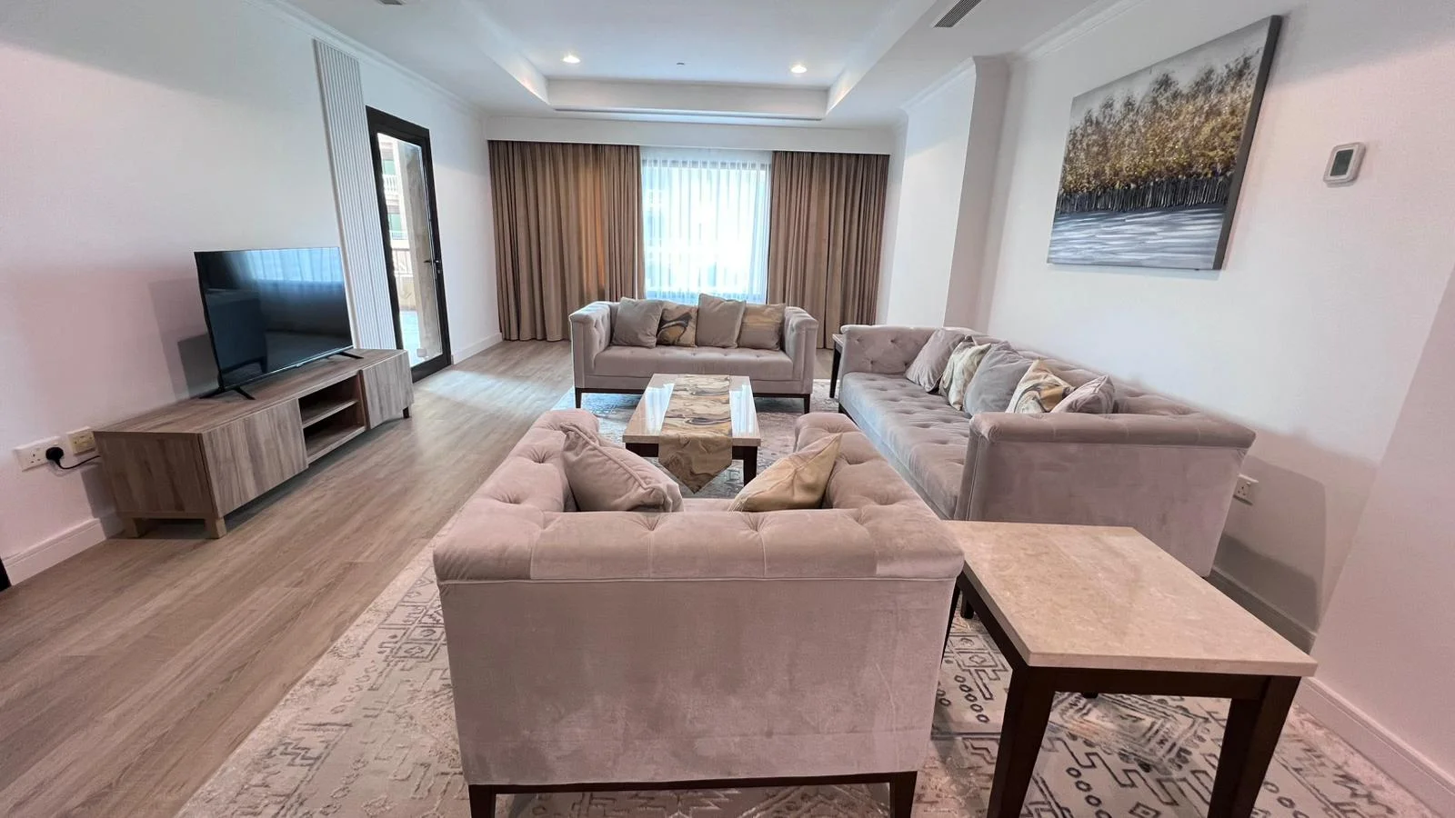 fully furnished 1BHK in Porto arbia for only 7750