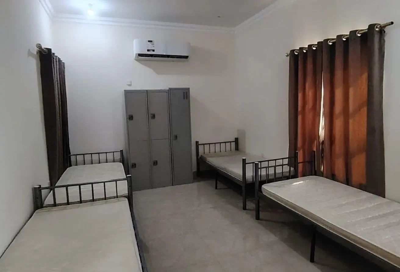Standalone Villa| 10 Bedrooms| Male Staff| Al Khor