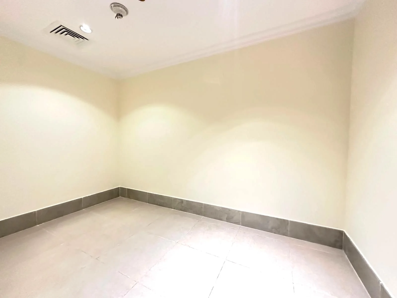 SPACIOUS SF 1BR + OFFICE | BIG BALCONY |