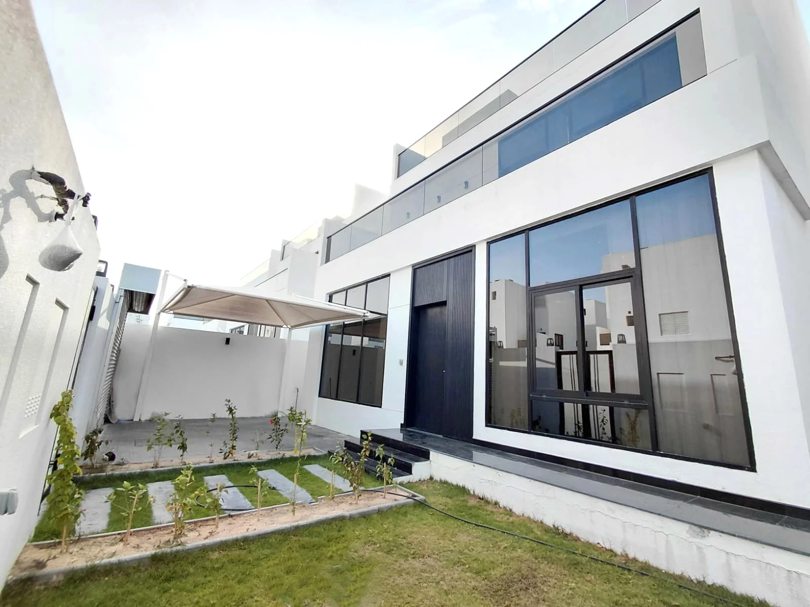 LUXURY 5BR VILLA| FLEXIBLE PAYMENT| MOVE-IN READY