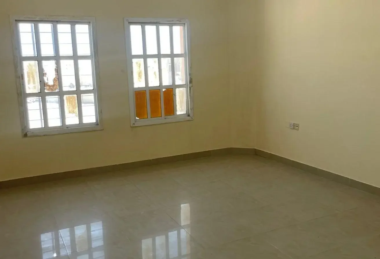 Big Standalone Villa| 06 Bedrooms| Al Khor
