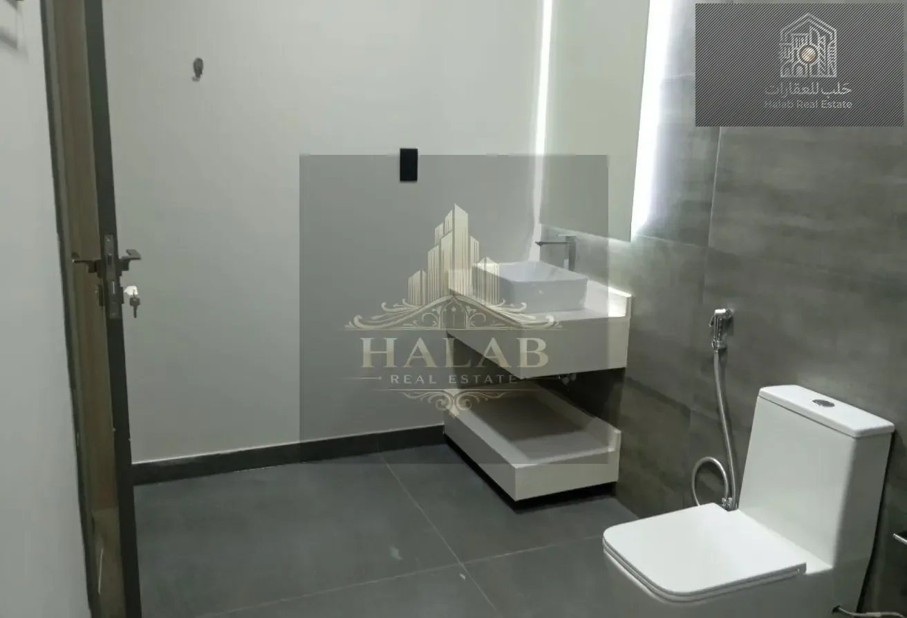 Spacious 2 Bedroom Unfurnished Apartment on Al Sadd Road Opposite Hamad Hospital