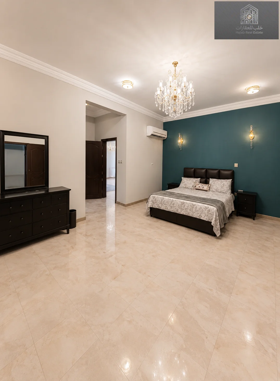 Elegant 6 bedroom villa with maid and driver rooms in Muaither Area, Al Rayyan