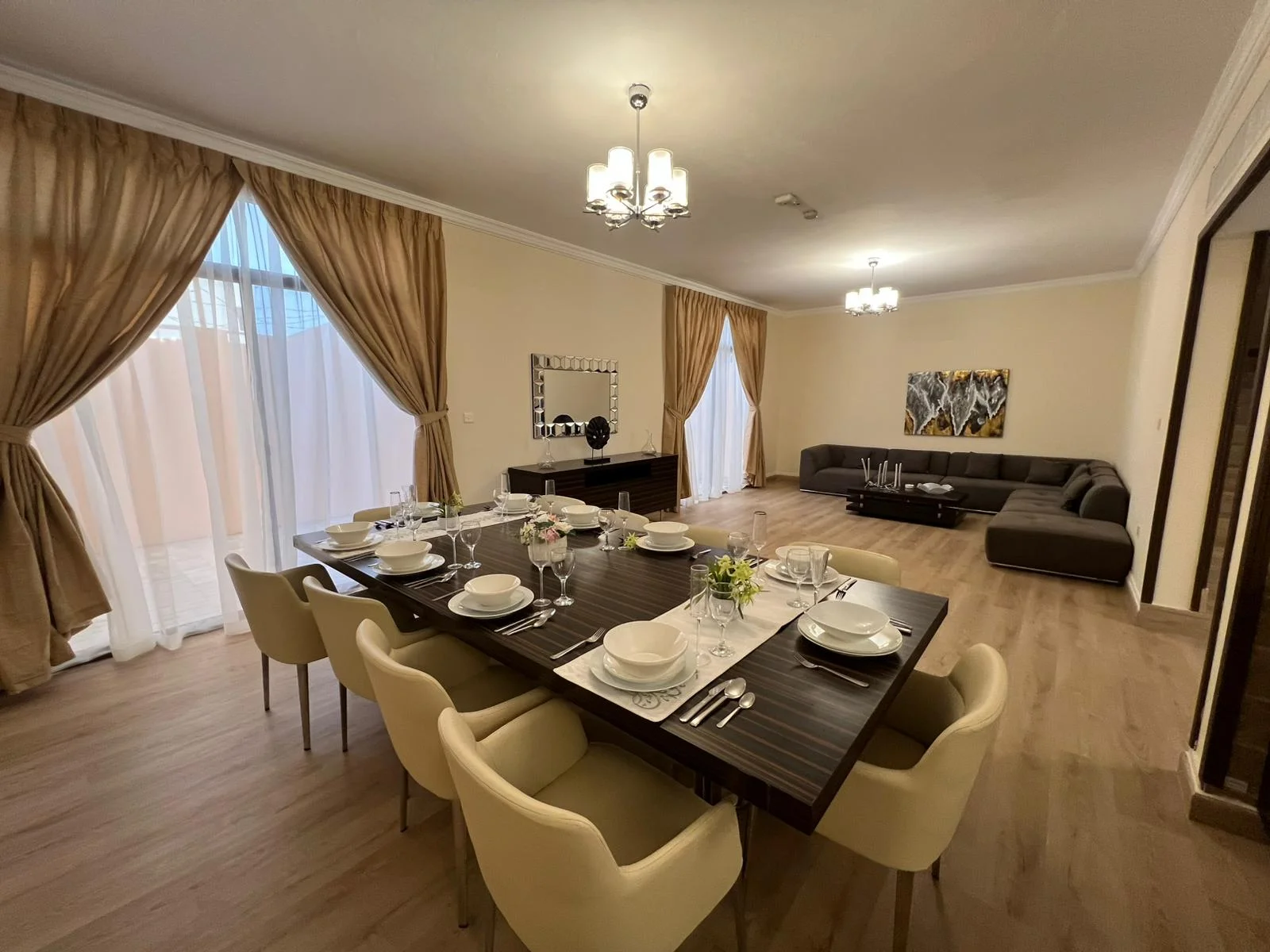 Luxury 4BHK Fully Furnished Villa in a Compound – Ain Khaled