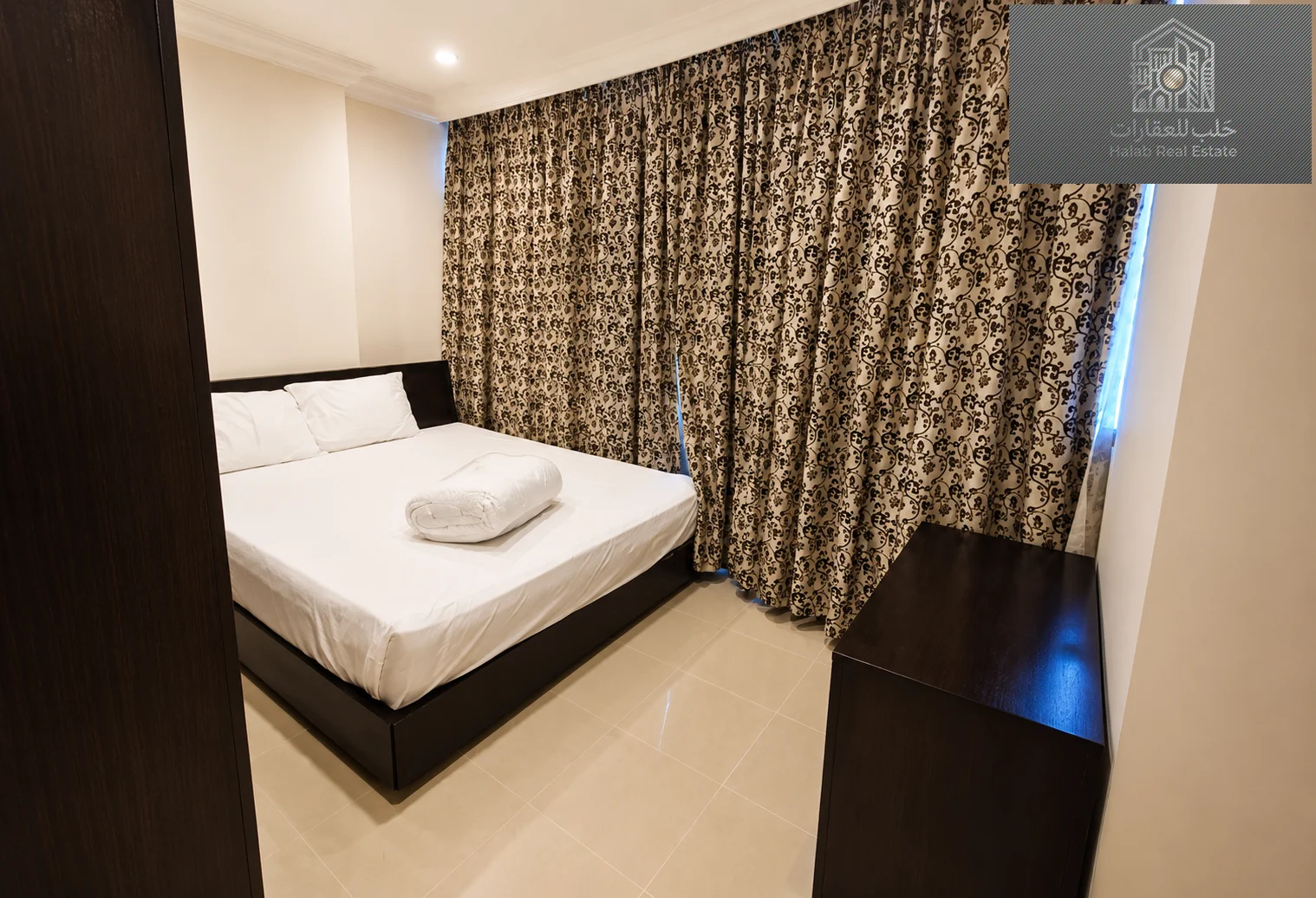 Amazing 2 bedroom fully furnished apartment in Al Bida'a Tower, Corniche