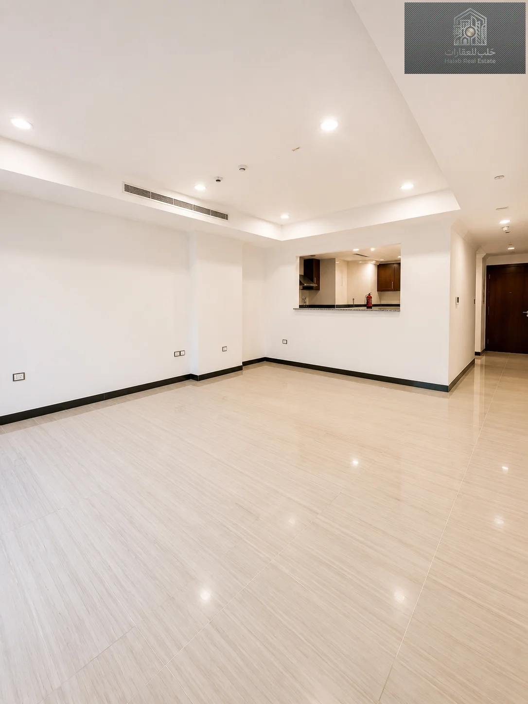 Luxury 2 Bedroom Semi-Furnished Apartment in Porto Arabia Townhouses, The Pearl
