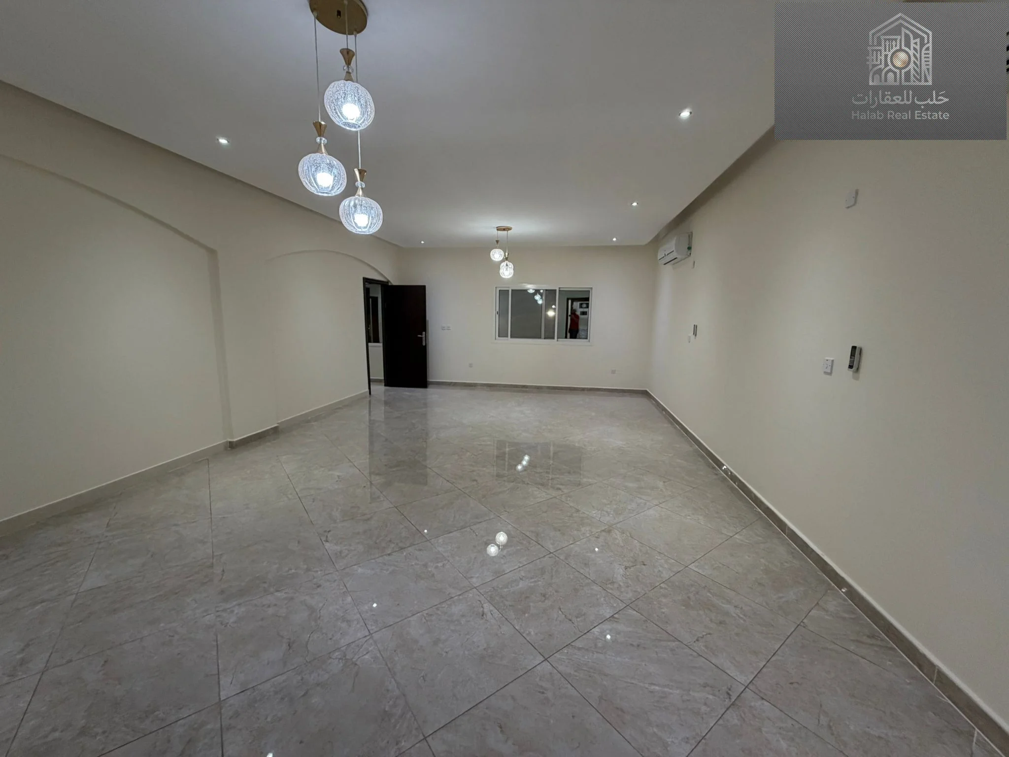 Spacious 6-Bedroom Villa for Rent in Umm Salal Ali | Large Yard