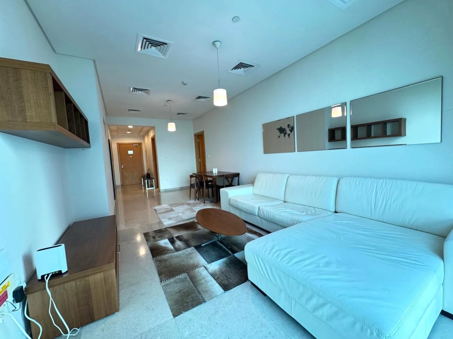 ELEGANT FF 1BHK APT WITH GREAT LAYOUT and VIEW
