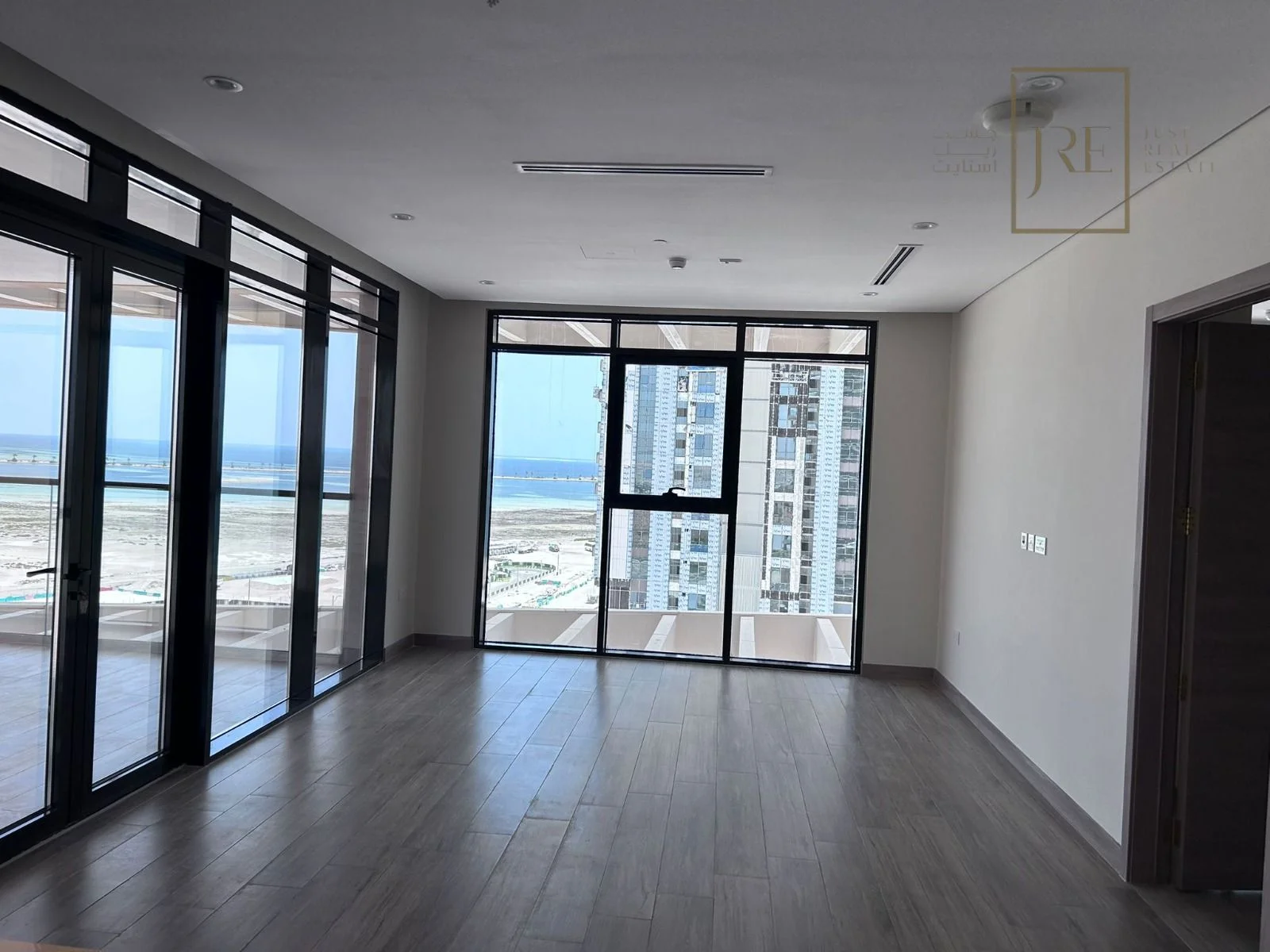 Modern 110 SQM Apartment for Sale in Lusail | Waterfront Living