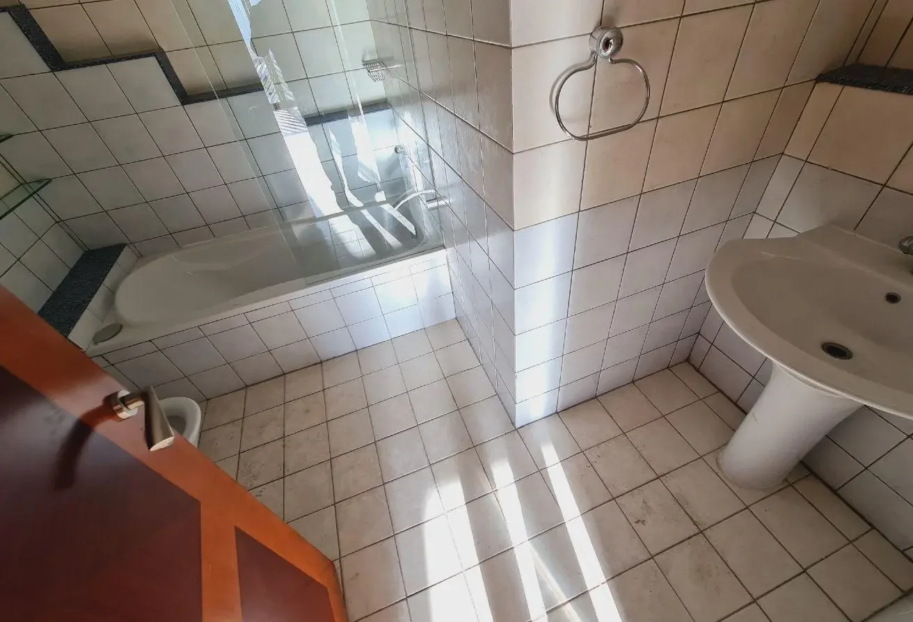 5 Bed | 5 Bath | QAR 18K | Lagoon | Garden | AC