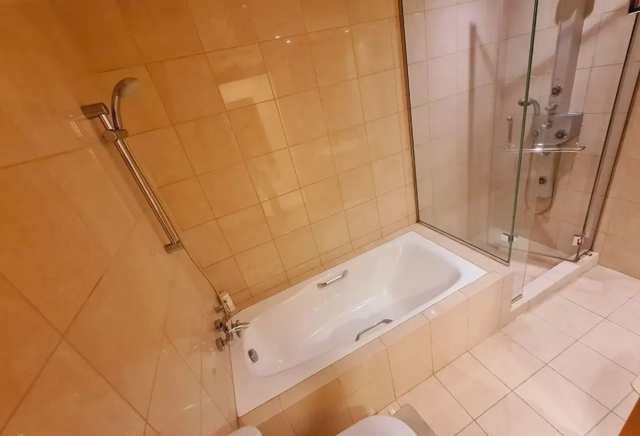 Furnished | 2 Bed | VB | Balcony | 10K | Sea view