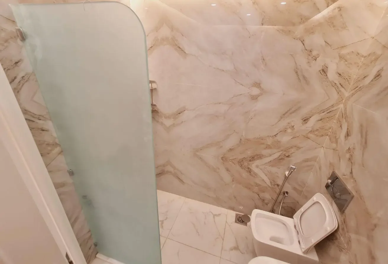 10 Bed | 10 Bath | Elevator | Luxury | Abu hamour