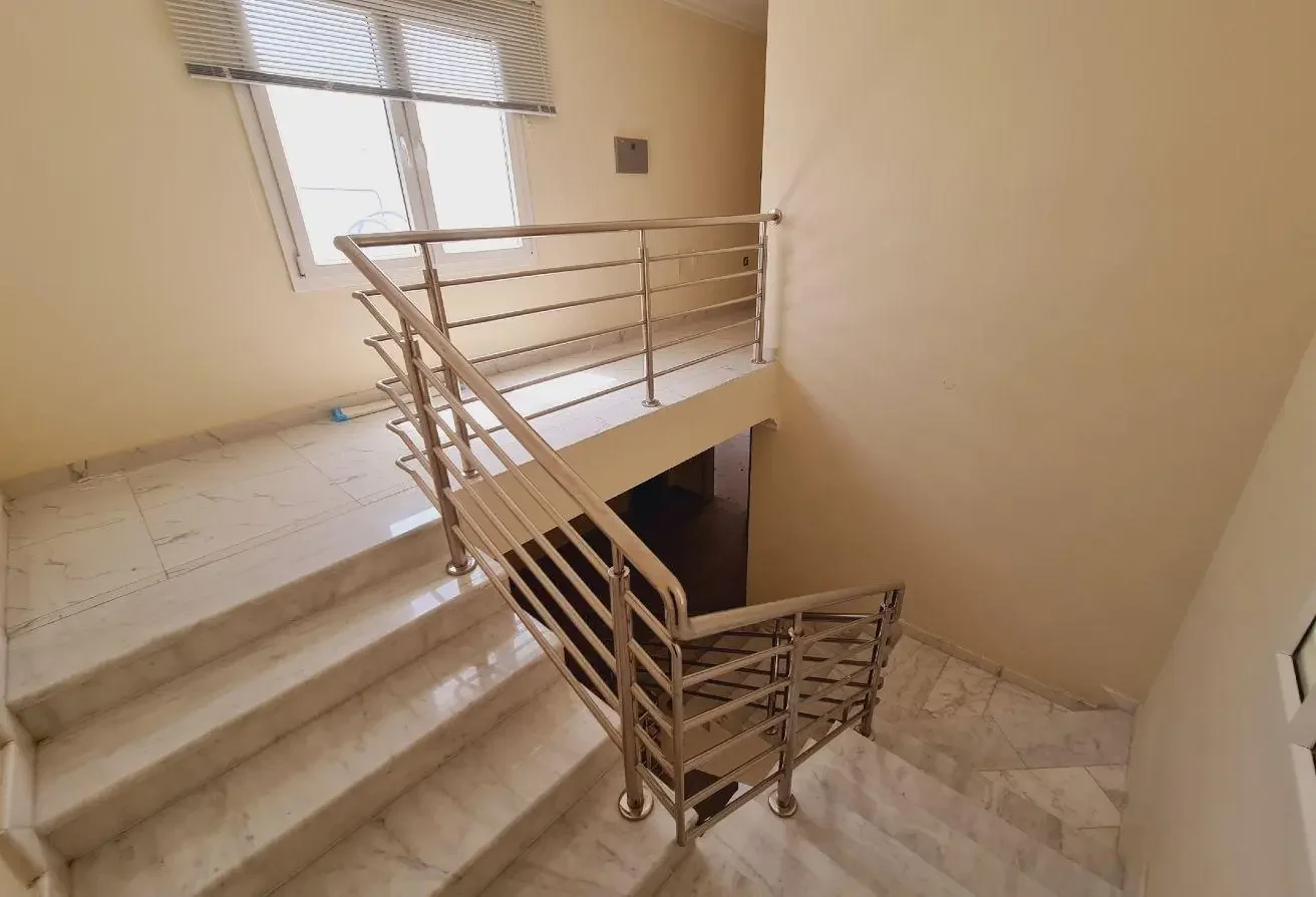 6 Bed | 5 Bath | Outhouse | QAR. 12,000 | Villa