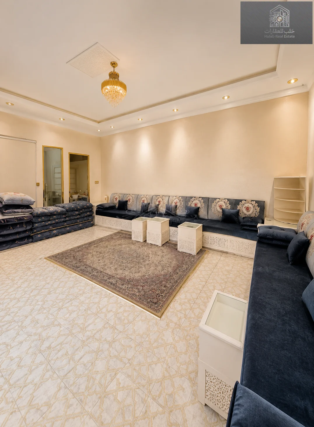 Elegant 6 bedroom villa with maid and driver rooms in Muaither Area, Al Rayyan
