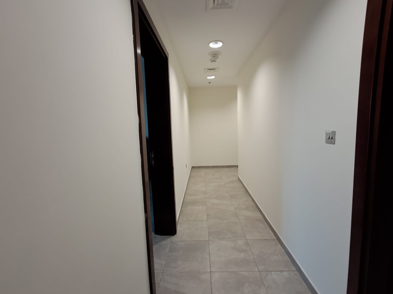 2 beds + maid | bright corner unit | Fox Hills