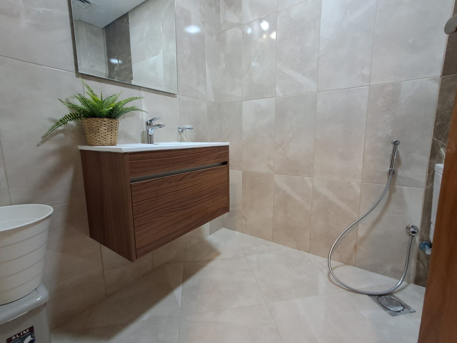 2 bedroom + study nook | fully furnished