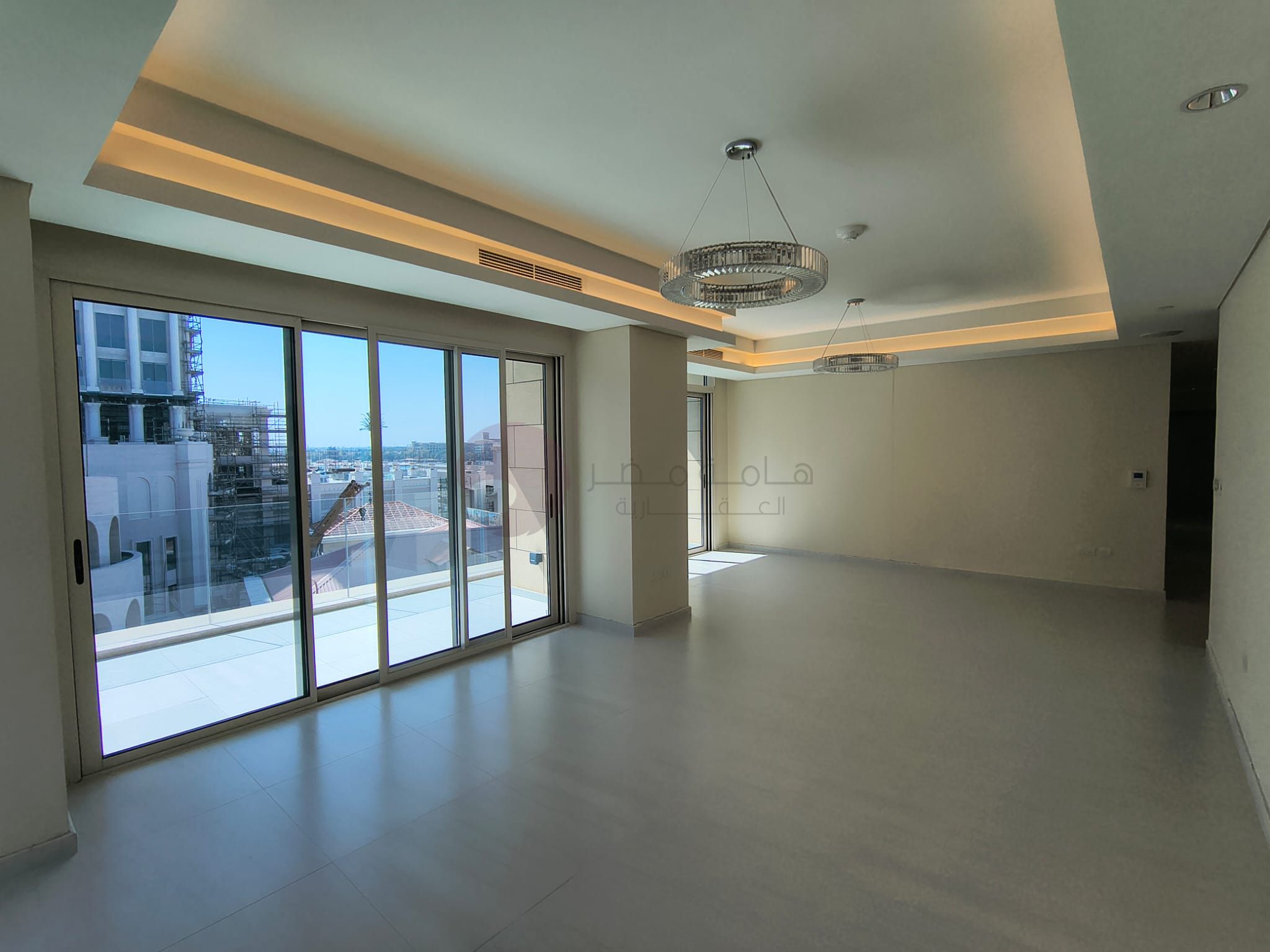 READY | FREEHOLD 3BR IN GEWAN