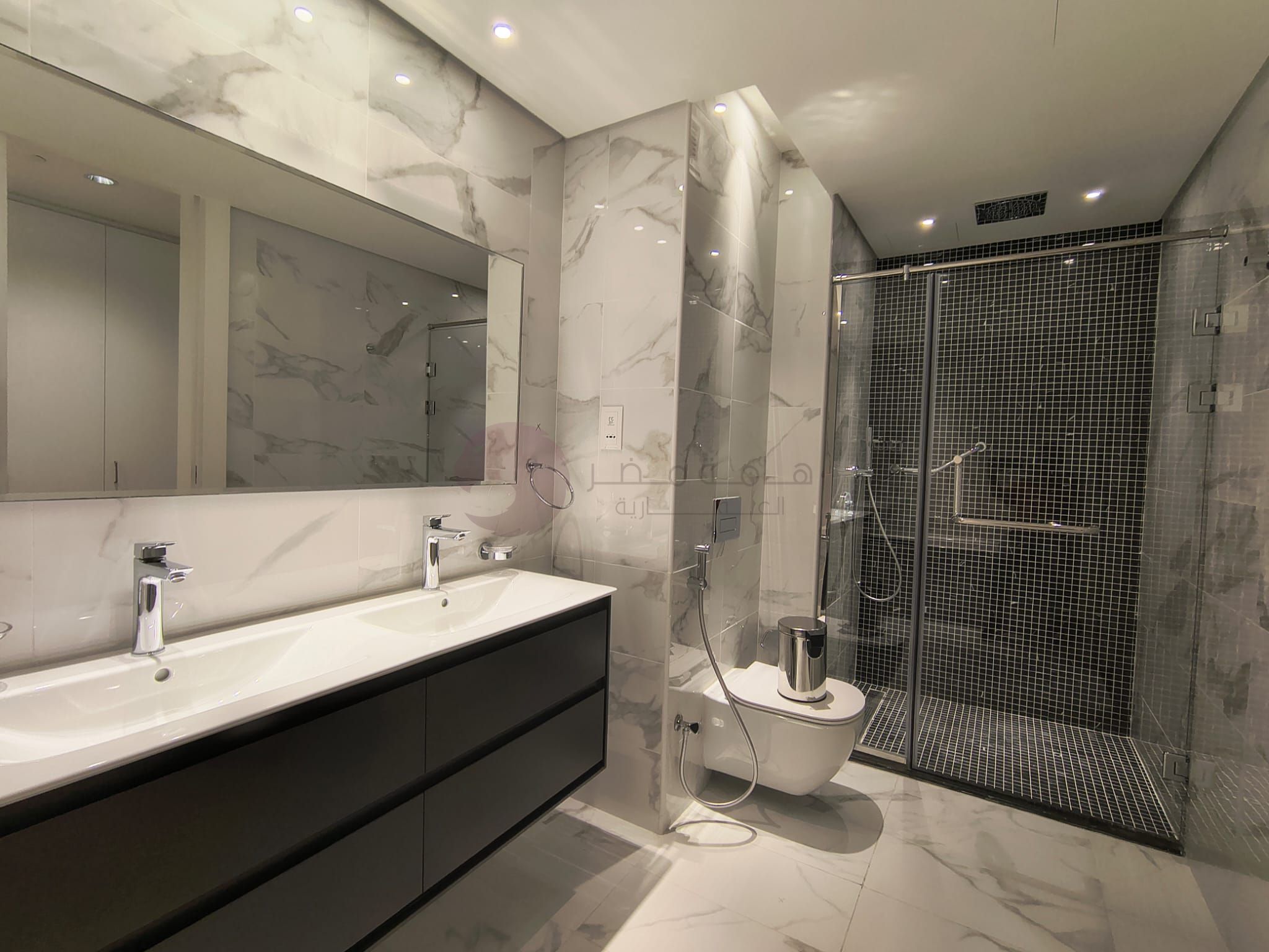 Luxury 2BR Apartment in The Pearl – Flexible 5-Year Plan