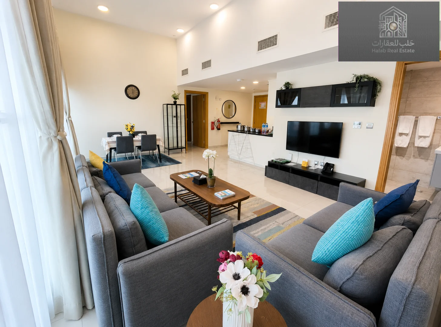 Hotel-style 2 bedroom fully furnished apartment in Bin Omran 35 - view 2