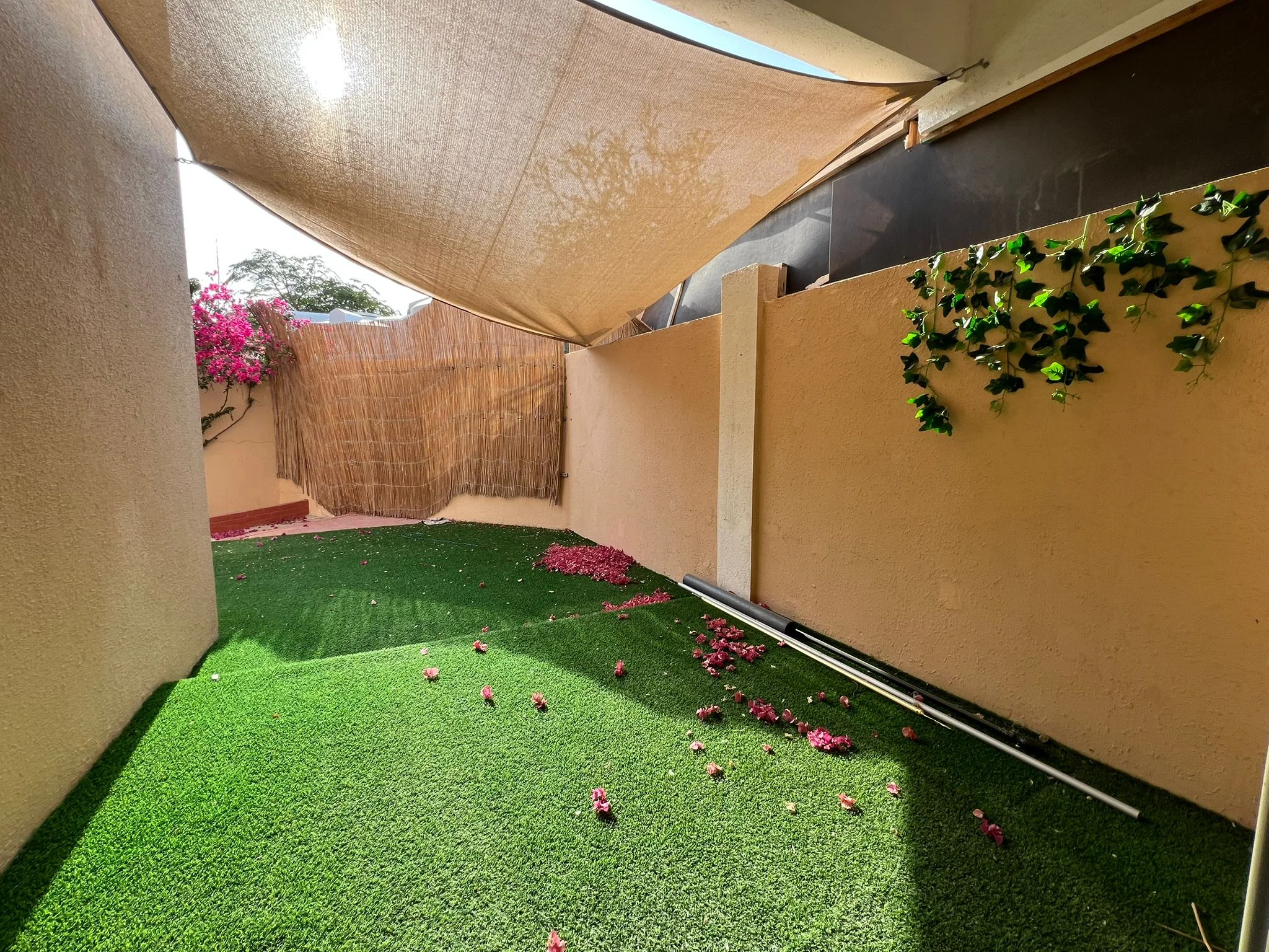 Charming 2-Bedroom Apartment for Rent in Bu Hamour