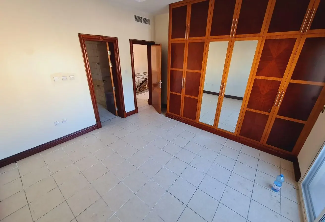 5 Bed | 5 Bath | QAR 18K | Lagoon | Garden | AC